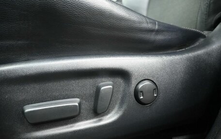 Toyota RAV4, 2017 год, 2 499 900 рублей, 17 фотография