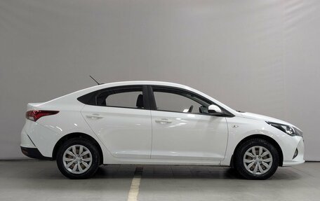 Hyundai Solaris II рестайлинг, 2022 год, 1 470 000 рублей, 12 фотография