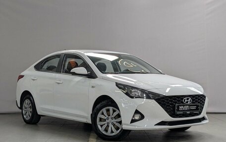 Hyundai Solaris II рестайлинг, 2022 год, 1 470 000 рублей, 11 фотография