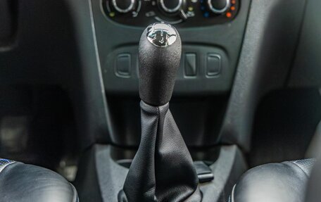 Renault Logan II, 2019 год, 678 000 рублей, 18 фотография