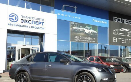 Skoda Octavia, 2018 год, 1 700 000 рублей, 5 фотография