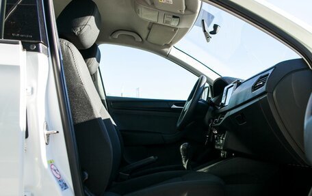 Volkswagen Polo VI (EU Market), 2020 год, 1 400 000 рублей, 11 фотография