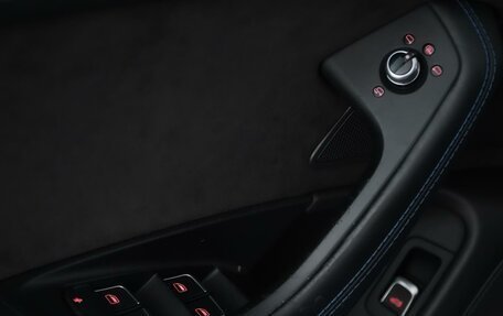 Audi RS 6, 2016 год, 5 499 999 рублей, 15 фотография