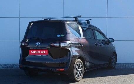 Toyota Sienta II, 2017 год, 1 400 000 рублей, 5 фотография