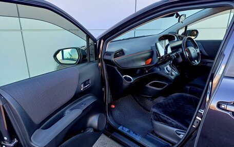 Toyota Sienta II, 2017 год, 1 400 000 рублей, 14 фотография