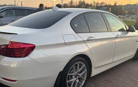 BMW 5 серия, 2015 год, 2 450 000 рублей, 13 фотография