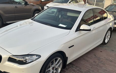 BMW 5 серия, 2015 год, 2 450 000 рублей, 8 фотография