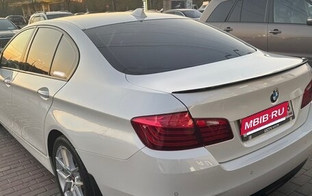 BMW 5 серия, 2015 год, 2 450 000 рублей, 10 фотография