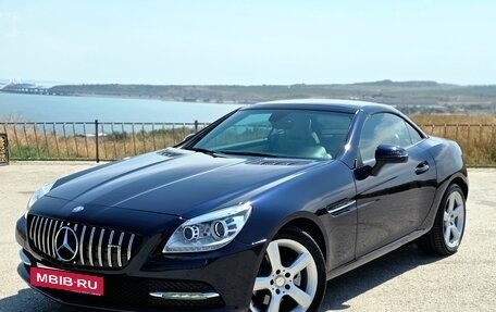 Mercedes-Benz SLK-Класс, 2015 год, 3 300 000 рублей, 2 фотография