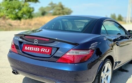Mercedes-Benz SLK-Класс, 2015 год, 3 300 000 рублей, 21 фотография
