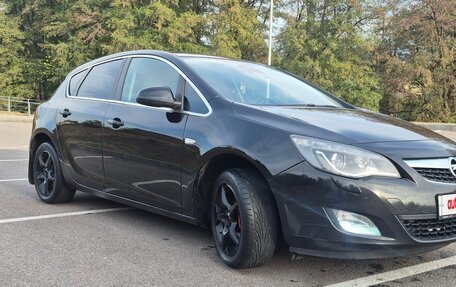Opel Astra J, 2012 год, 765 000 рублей, 2 фотография