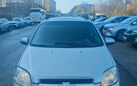 Chevrolet Aveo III, 2010 год, 289 000 рублей, 2 фотография