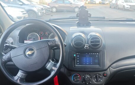 Chevrolet Aveo III, 2010 год, 289 000 рублей, 11 фотография