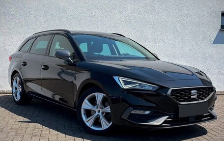 SEAT Leon IV, 2022 год, 1 725 000 рублей, 2 фотография