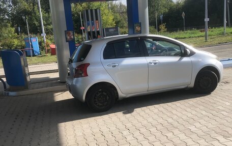 Toyota Vitz, 2005 год, 580 000 рублей, 4 фотография