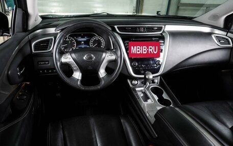 Nissan Murano, 2017 год, 1 995 000 рублей, 6 фотография