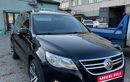 Volkswagen Tiguan I, 2010 год, 1 300 000 рублей, 2 фотография