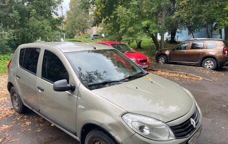 Renault Sandero I, 2011 год, 300 000 рублей, 2 фотография