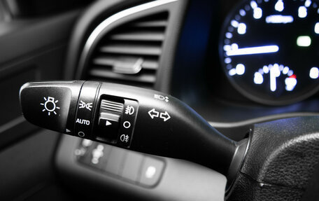 Hyundai Elantra VI, 2018 год, 1 614 000 рублей, 13 фотография