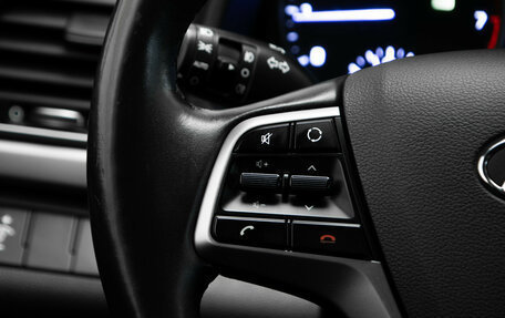 Hyundai Elantra VI, 2018 год, 1 614 000 рублей, 12 фотография