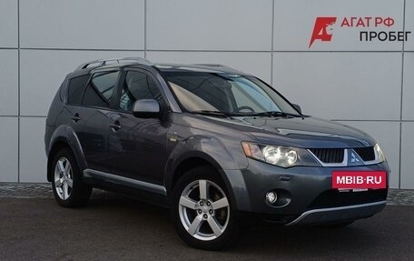 Mitsubishi Outlander III рестайлинг 3, 2007 год, 1 100 000 рублей, 3 фотография