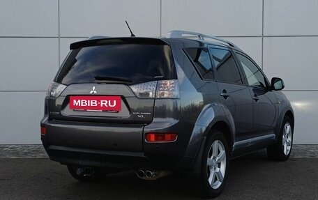 Mitsubishi Outlander III рестайлинг 3, 2007 год, 1 100 000 рублей, 5 фотография