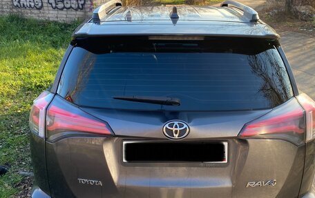 Toyota RAV4, 2016 год, 2 219 819 рублей, 6 фотография