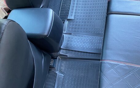 Toyota RAV4, 2016 год, 2 219 819 рублей, 13 фотография