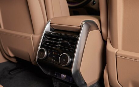 Land Rover Range Rover IV рестайлинг, 2026 год, 24 000 000 рублей, 24 фотография