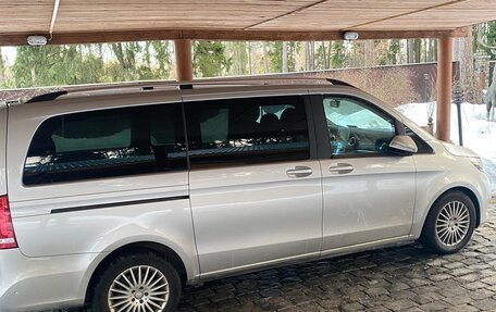 Mercedes-Benz V-Класс, 2014 год, 3 199 000 рублей, 2 фотография
