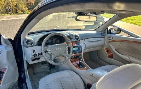 Mercedes-Benz CLK-Класс, 2004 год, 865 000 рублей, 5 фотография