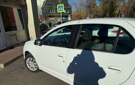 Renault Logan II, 2018 год, 691 000 рублей, 13 фотография