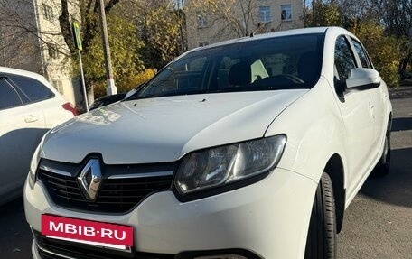 Renault Logan II, 2018 год, 691 000 рублей, 20 фотография