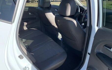KIA Venga I, 2011 год, 850 000 рублей, 10 фотография