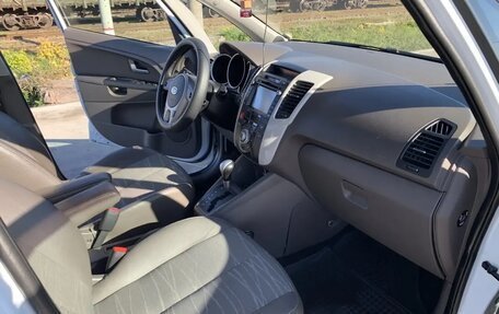 KIA Venga I, 2011 год, 850 000 рублей, 7 фотография