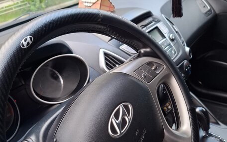Hyundai ix35 I рестайлинг, 2013 год, 1 350 000 рублей, 3 фотография