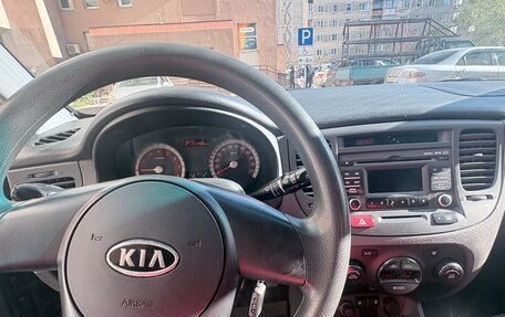 KIA Rio II, 2010 год, 625 000 рублей, 9 фотография