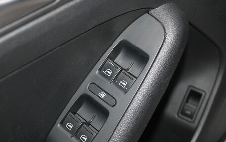 Volkswagen Jetta VII, 2012 год, 1 199 900 рублей, 12 фотография