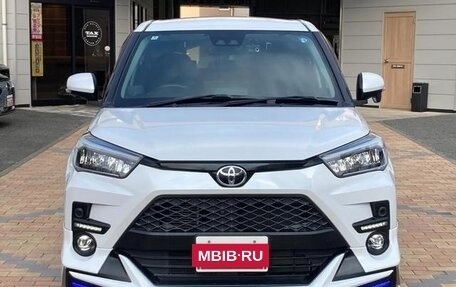 Toyota Raize I, 2020 год, 1 065 000 рублей, 2 фотография