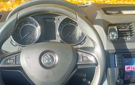 Skoda Yeti I рестайлинг, 2017 год, 880 000 рублей, 15 фотография