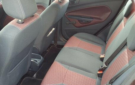 Ford Fiesta, 2011 год, 425 000 рублей, 4 фотография