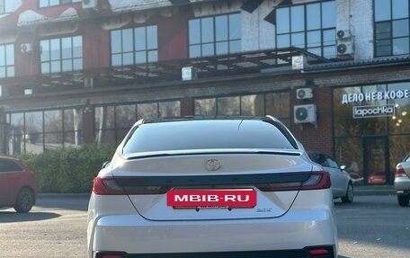 Toyota Camry, 2024 год, 3 900 000 рублей, 10 фотография