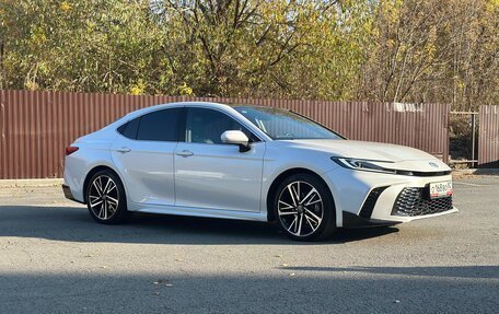 Toyota Camry, 2024 год, 3 900 000 рублей, 26 фотография