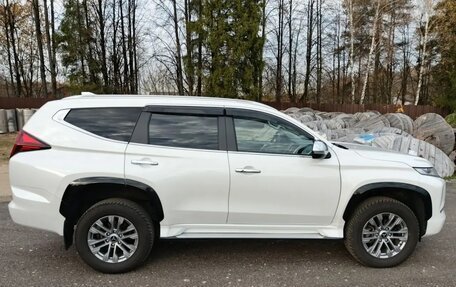 Mitsubishi Pajero Sport III рестайлинг, 2022 год, 3 400 000 рублей, 3 фотография