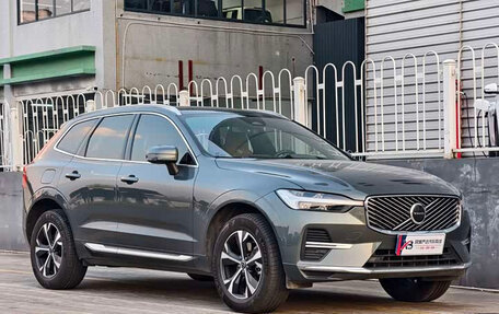 Volvo XC60 II, 2025 год, 4 467 140 рублей, 3 фотография