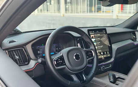 Volvo XC60 II, 2025 год, 4 467 140 рублей, 12 фотография