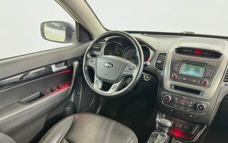 KIA Sorento II рестайлинг, 2018 год, 1 999 000 рублей, 12 фотография