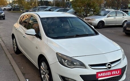 Opel Astra J, 2012 год, 820 000 рублей, 3 фотография