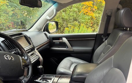 Toyota Land Cruiser 200, 2008 год, 2 950 000 рублей, 6 фотография