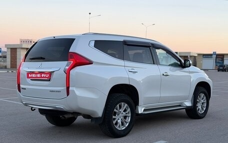 Mitsubishi Pajero Sport III рестайлинг, 2018 год, 2 997 000 рублей, 5 фотография